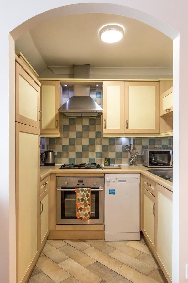 Stanshawe Court Aparthotel Reading Luaran gambar