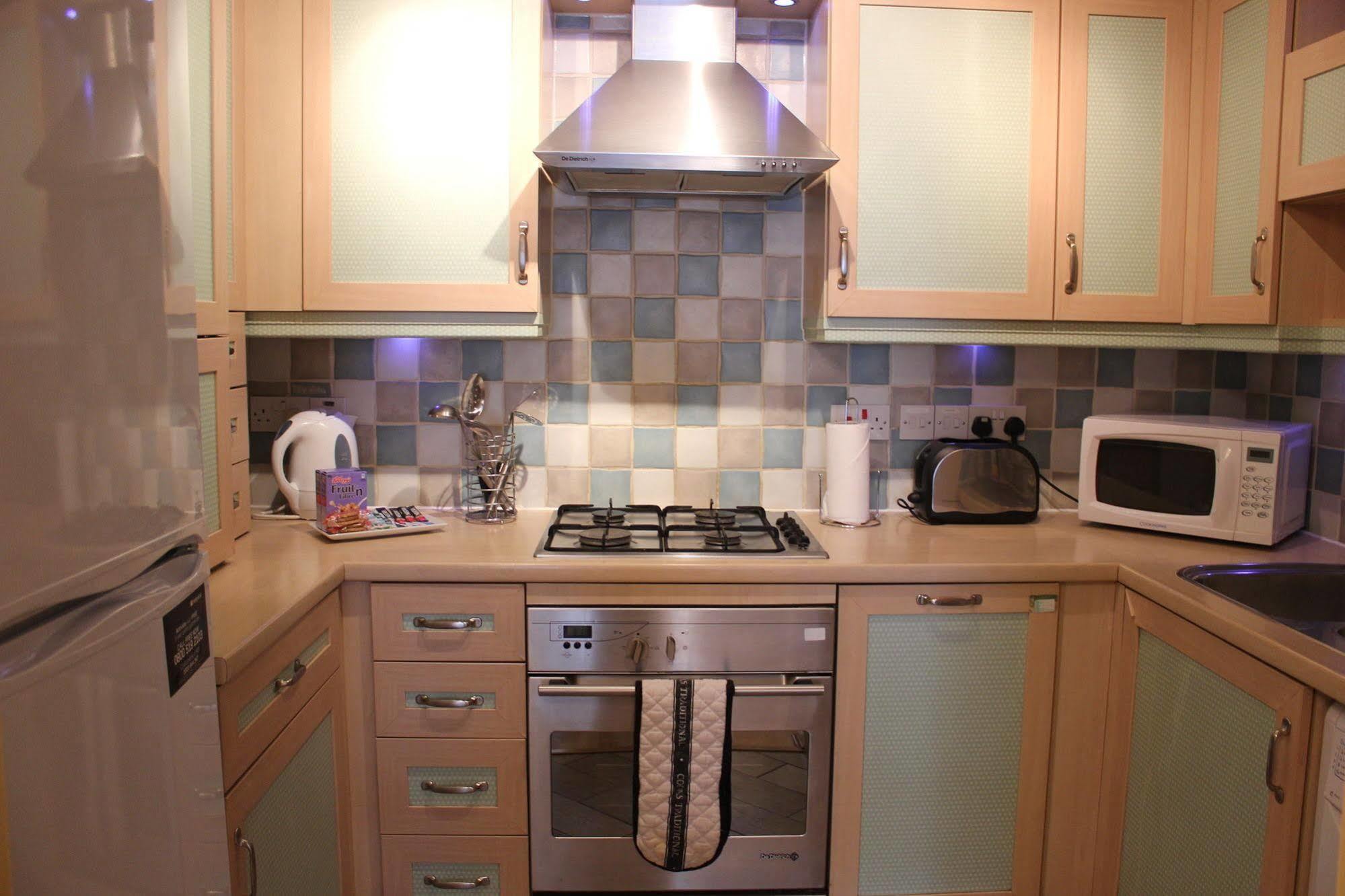 Stanshawe Court Aparthotel Reading Luaran gambar
